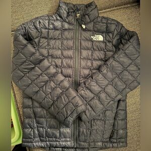 Kids THE NORTH FACE down coat jacket S（7/8），navy colre